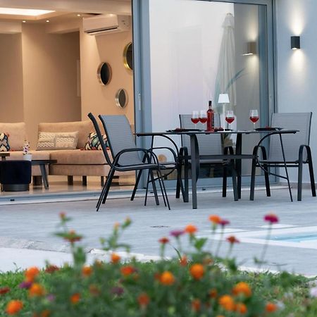 Villa Laide Karavádhos Esterno foto